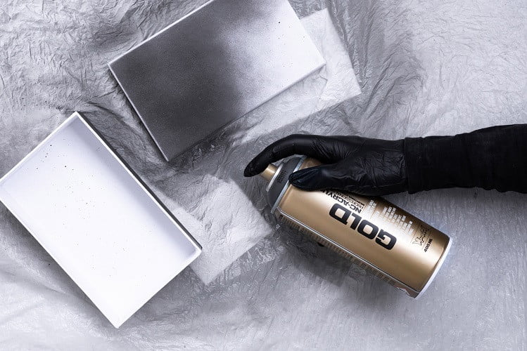 Montana GOLD Acrylic Spray Paint 400ml Shock Black S9000