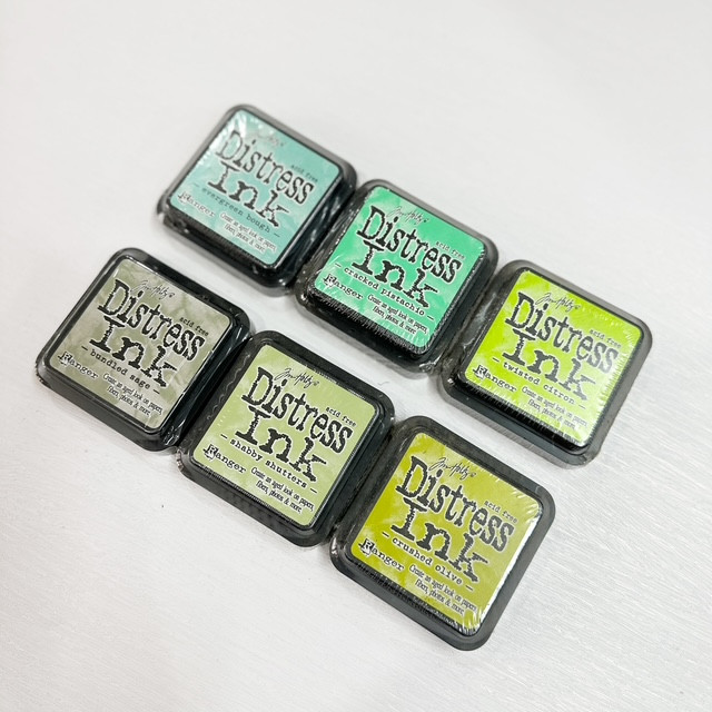 Ranger Ink Tim Holtz Distress Ink Pads, Full Size - Group 10 (Light Greens) - Image 3