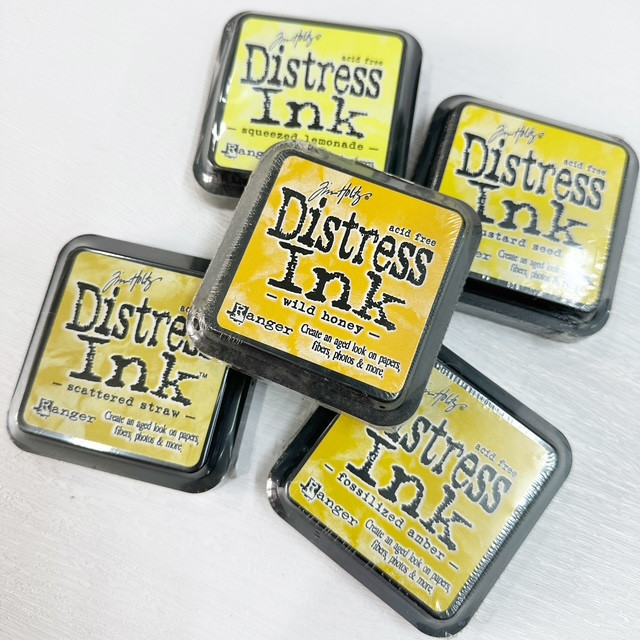 Ranger Ink Tim Holtz Distress Ink Pads, Full Size - Group 9 (Yellows) - Image 4