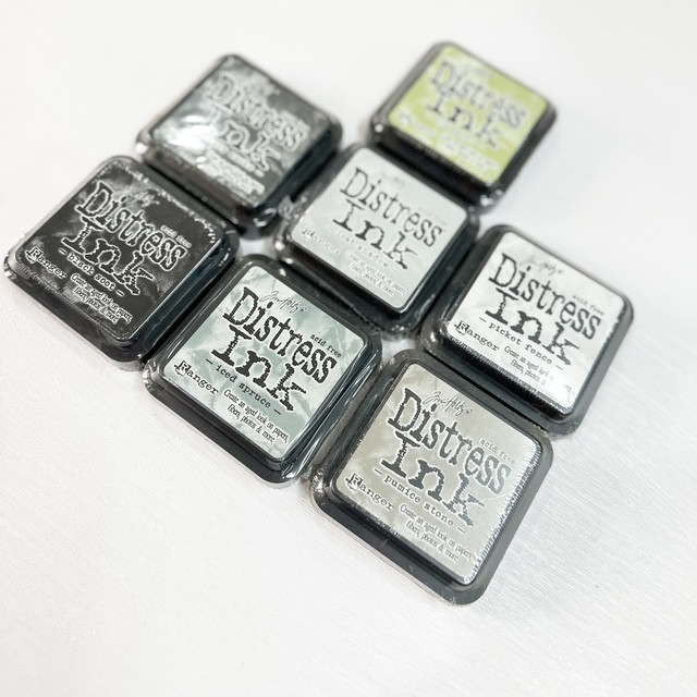 Ranger Ink Tim Holtz Distress Ink Pads, Full Size - Group 5 (Black, Greys) - Image 7