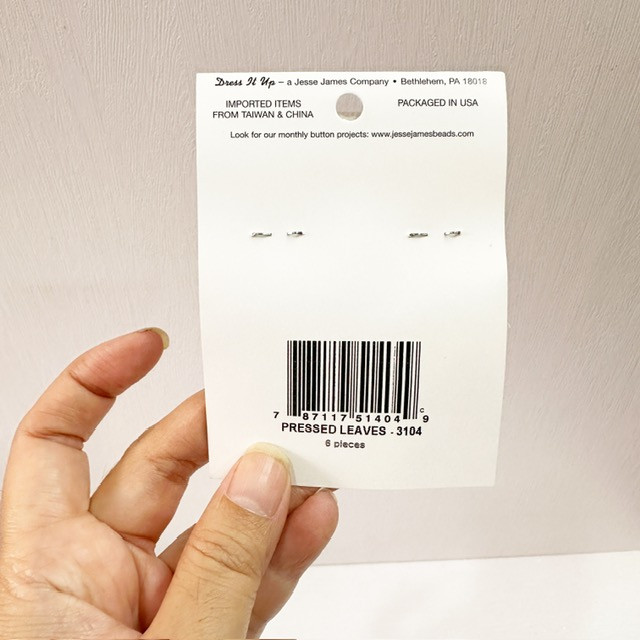 Dress It Up Memory Mates Buttons - Pressed Leaves (For Journals, Scrapbooks) - Image 2