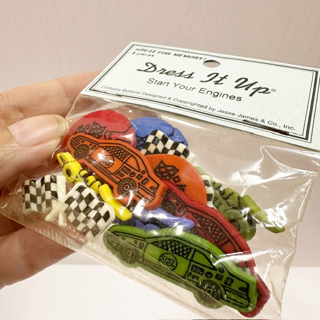 Dress It Up Assorted Buttons - Start Your Engines (For Junk Journals, Scrapbooks) - Image 3