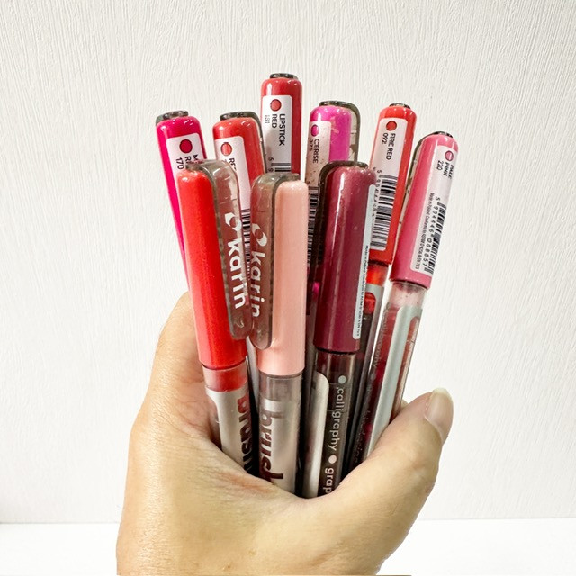 Karin Brushmarker Pro - Pink and Red Series