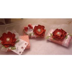 Alternative view of SWEETHEART FLOWER-COTTAGECUTZ DIE 4X6