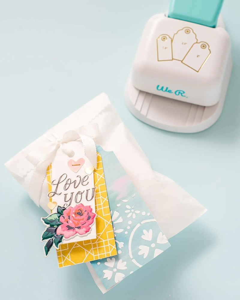 We R Memory Keepers 3-In-1 Punch - Rounded Tag - Image 4